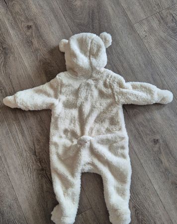 Flauschiger Teddy Overall mit Kapuze Gr. 68
