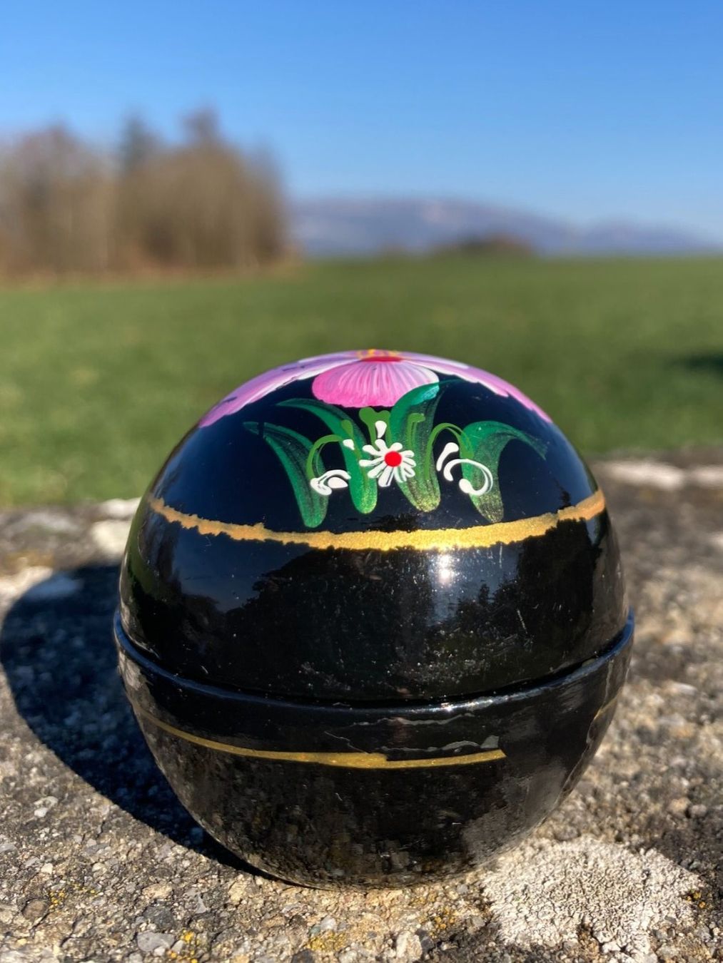 Tutte le decorazioni: Schwarzlackdose Schmuckdöschen Ringdöschen Dose handbemalt – Usato da Subingen venduto da ArtBead 3