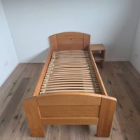 Massivholz Bett mit Happy Ultra 300 Einlegerahmen