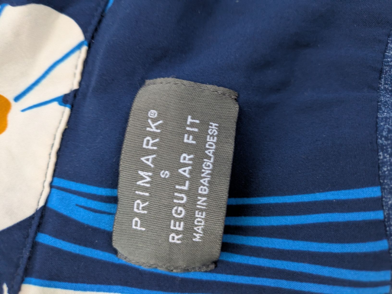 Camicie: Kurzarmhemd Gr. S Blumenmuster Sommerhemd Freizeit – Usato da Rorschach venduto da joh_v2y2 1