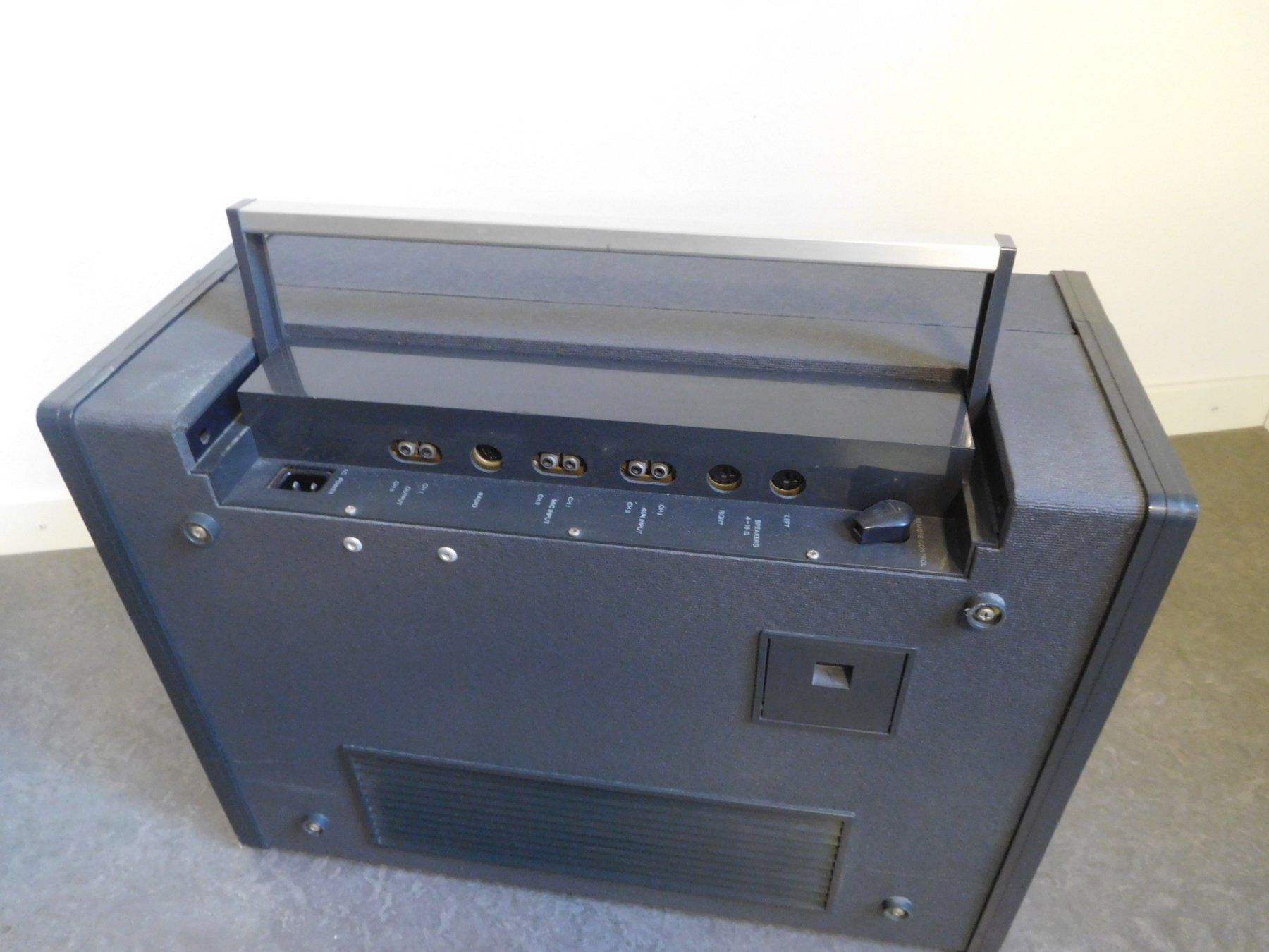 Revox Apparecchi a nastro: Revox A77 MKIII, tragbares Koffergerät – Usato da Zürich venduto da 123kauf 3