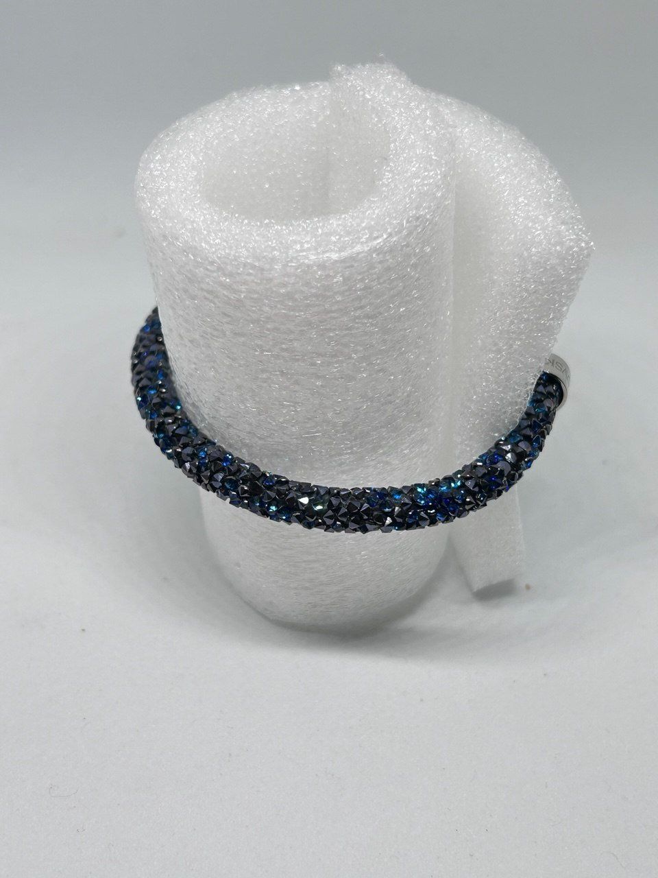 Swarovski Bracciali & Braccialetti: Bracciale rigido SWAROVSKI Crystaldust blu originale – Usato da Giubiasco venduto da LorisVale 5