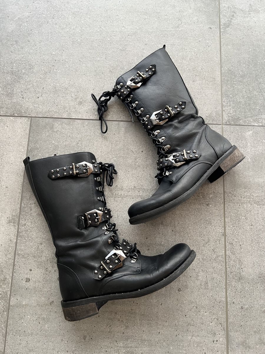 Damenschuhe: Cool Black Leather Studded Boots Size 39! – Gebraucht aus Cama von UnleashdByAna 1