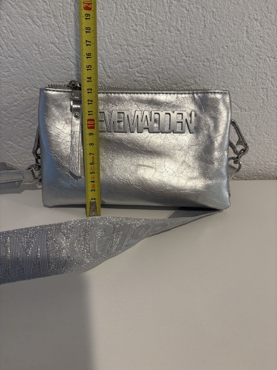 Steve Madden Taschen für Damen: Steve Madden Tasche silber  – Neu (gemäss Beschreibung) aus Bülach von kittygismo 1