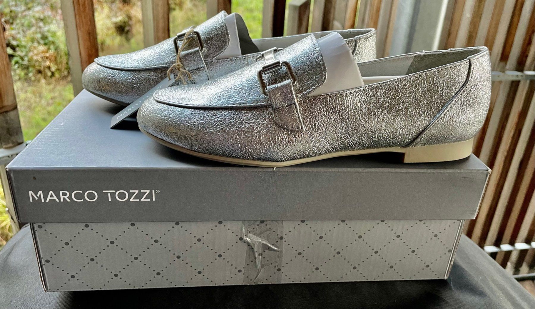 Damenschuhe: Damenschuhe Gr. 36 Sneaker/Leder/NEU – Neu und originalverpackt aus Volketswil von rubin74 1