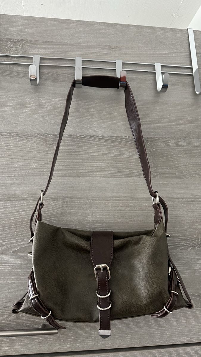 Shein Borse da donna: grüne Tasche  – Nuovo (secondo la descrizione) da uerikon venduto da SITRRY4