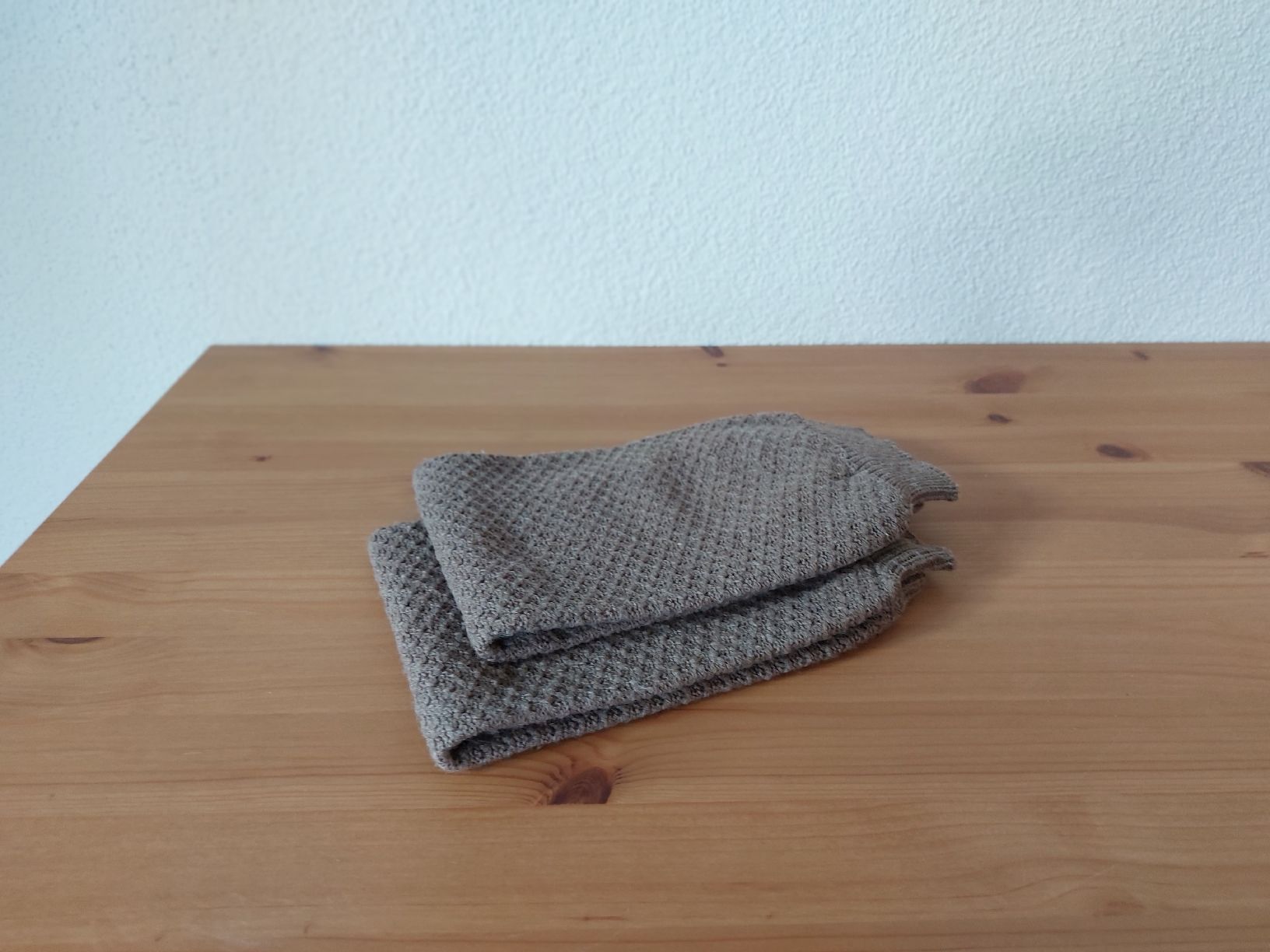 Chaussettes: Dunkelbeige Beinstulpen,Top Zustand! – D'occasion à Effingen par roe_7mb7 1