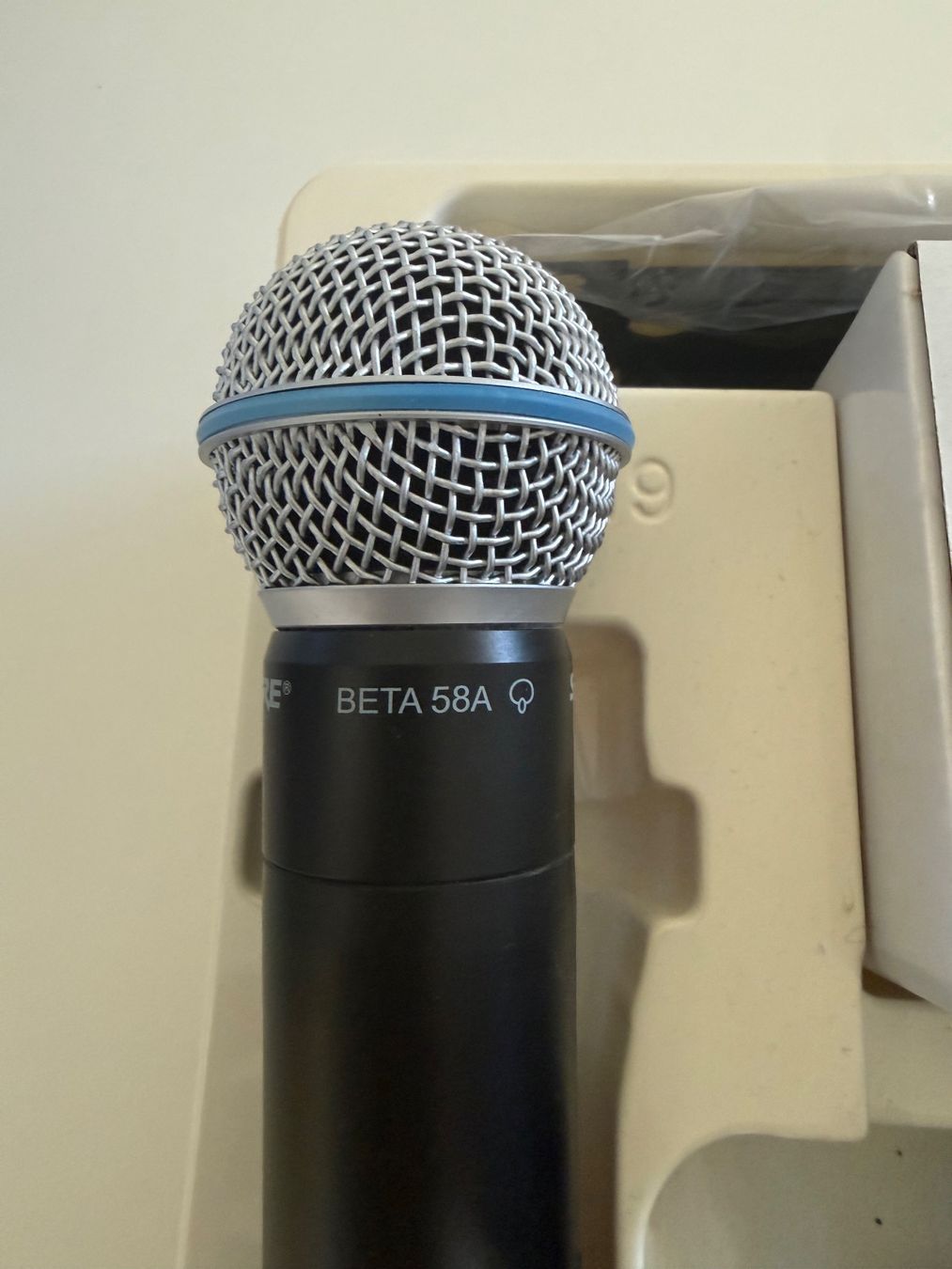 Shure Microfoni: SHURE Beta 58A  Mikrofon Set – Usato da Büsserach venduto da Schildi1989 2