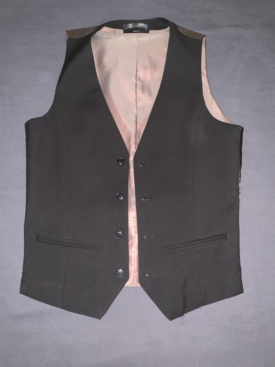 Gilet & Giacche: Elégant Gilet Homme Noir Taille M – Nuovo (secondo la descrizione) da Biel/Bienne venduto da oswesventes