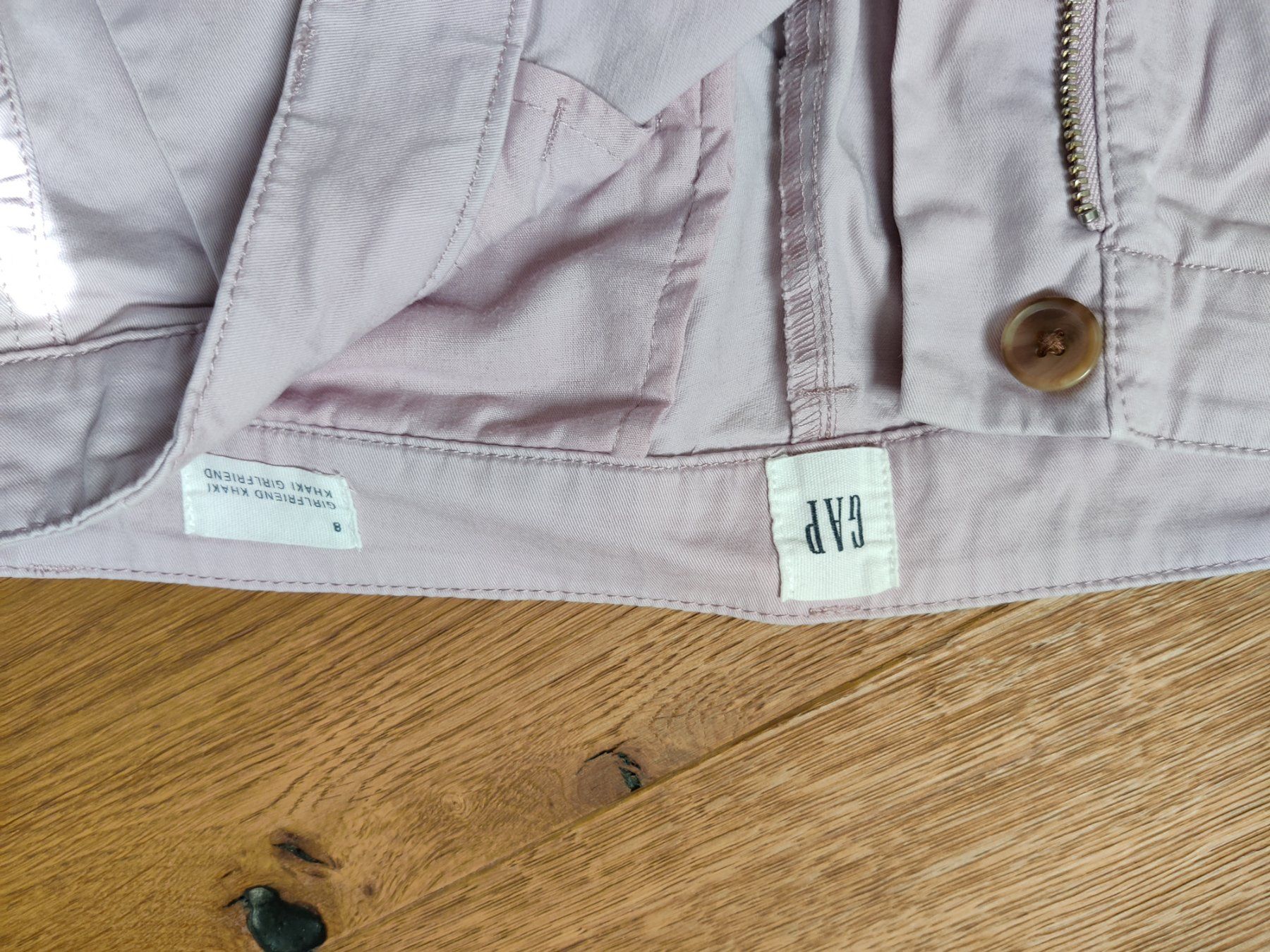 Gap Hosen: Gap Frauen chino Gr.US8 rosa – Gebraucht aus Ostermundigen von Louhdezd 1