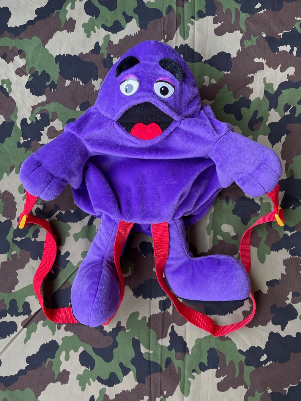Rucksäcke: Vintage 2001 Mcdonalds Backpack 2L – Gebraucht aus Zürich von le_souk