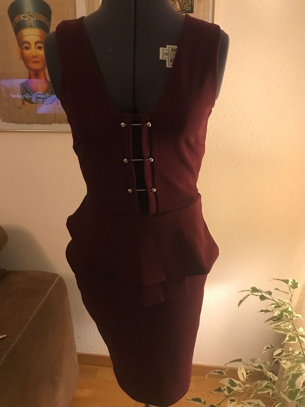 Vestiti: Wine colored peplum dress – Usato da Affoltern am albis venduto da onlyrose123 1