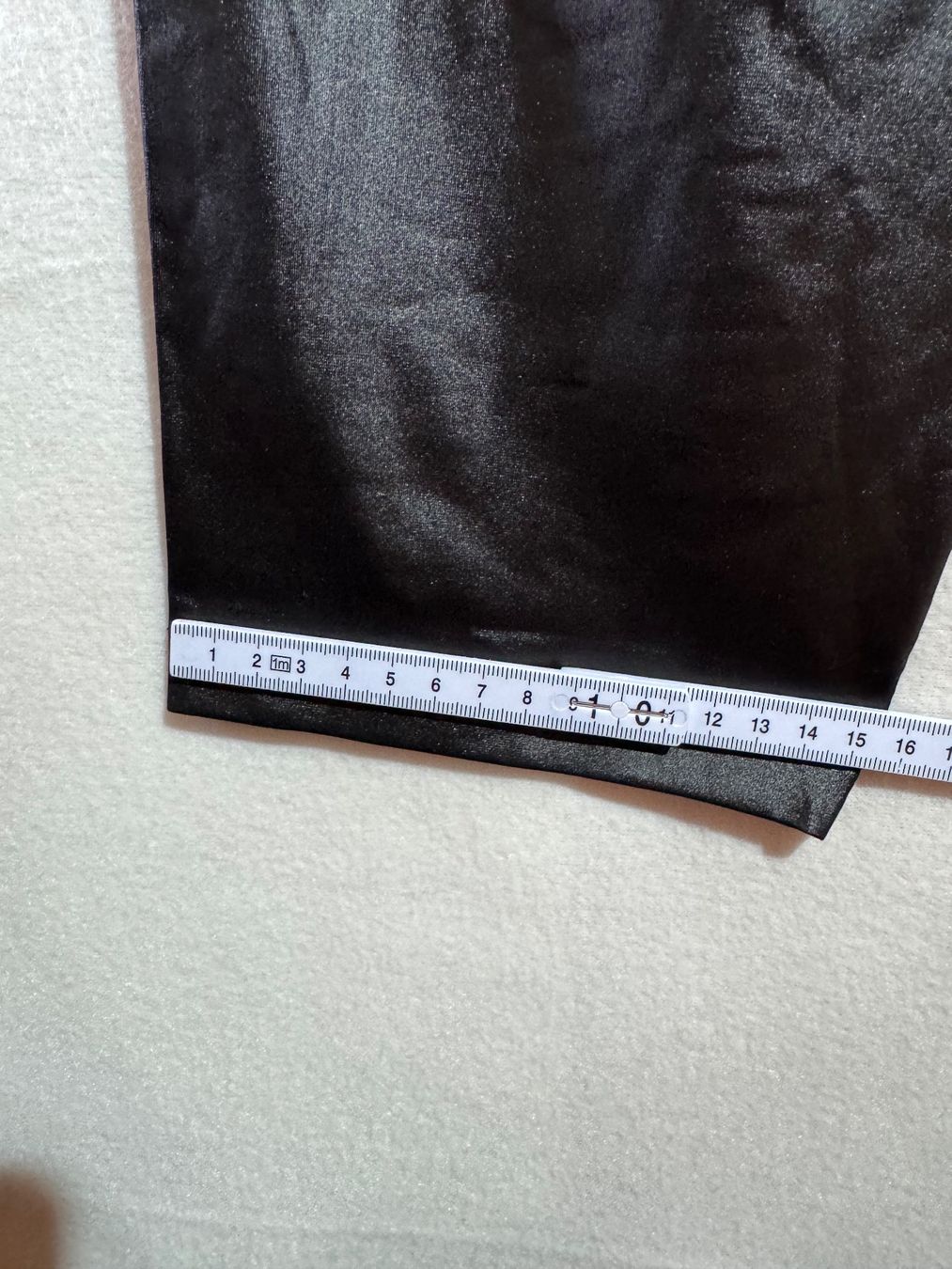 Pantaloni: Schöne glänzende Hose Gr L – Usato da Grosswangen venduto da SALE_SALE_SALE 8