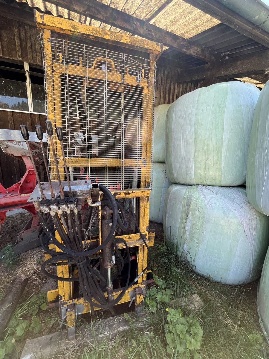 Carrelli elevatori e a forche: Staplermast – Usato da Turbenthal venduto da ben_vct2