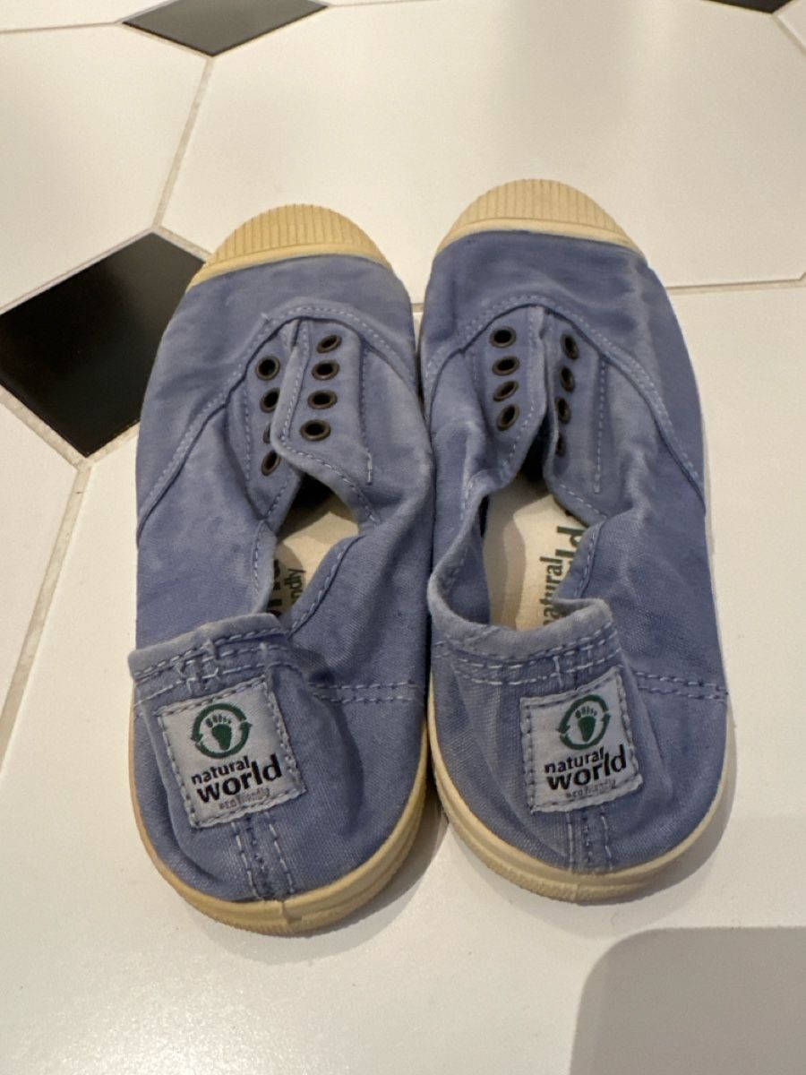 Scarpe da uomo: Blaue Natural World Schuhe Gr. 35 – Usato da Neftenbach venduto da panam4 2
