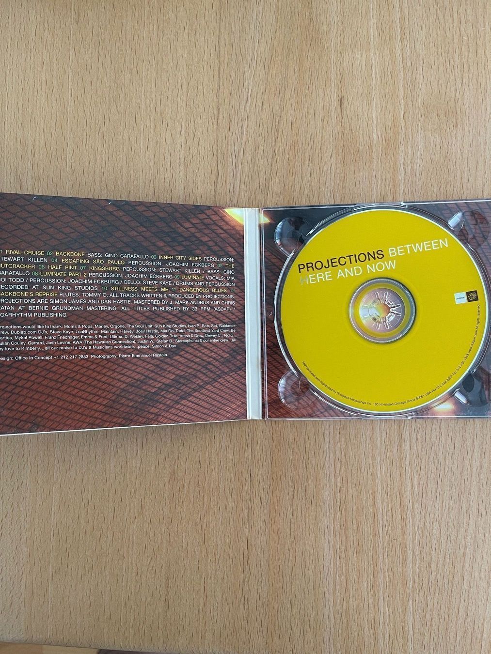 CD: Projections - Between here and now – Usato da Rüti ZH venduto da alumedien 2