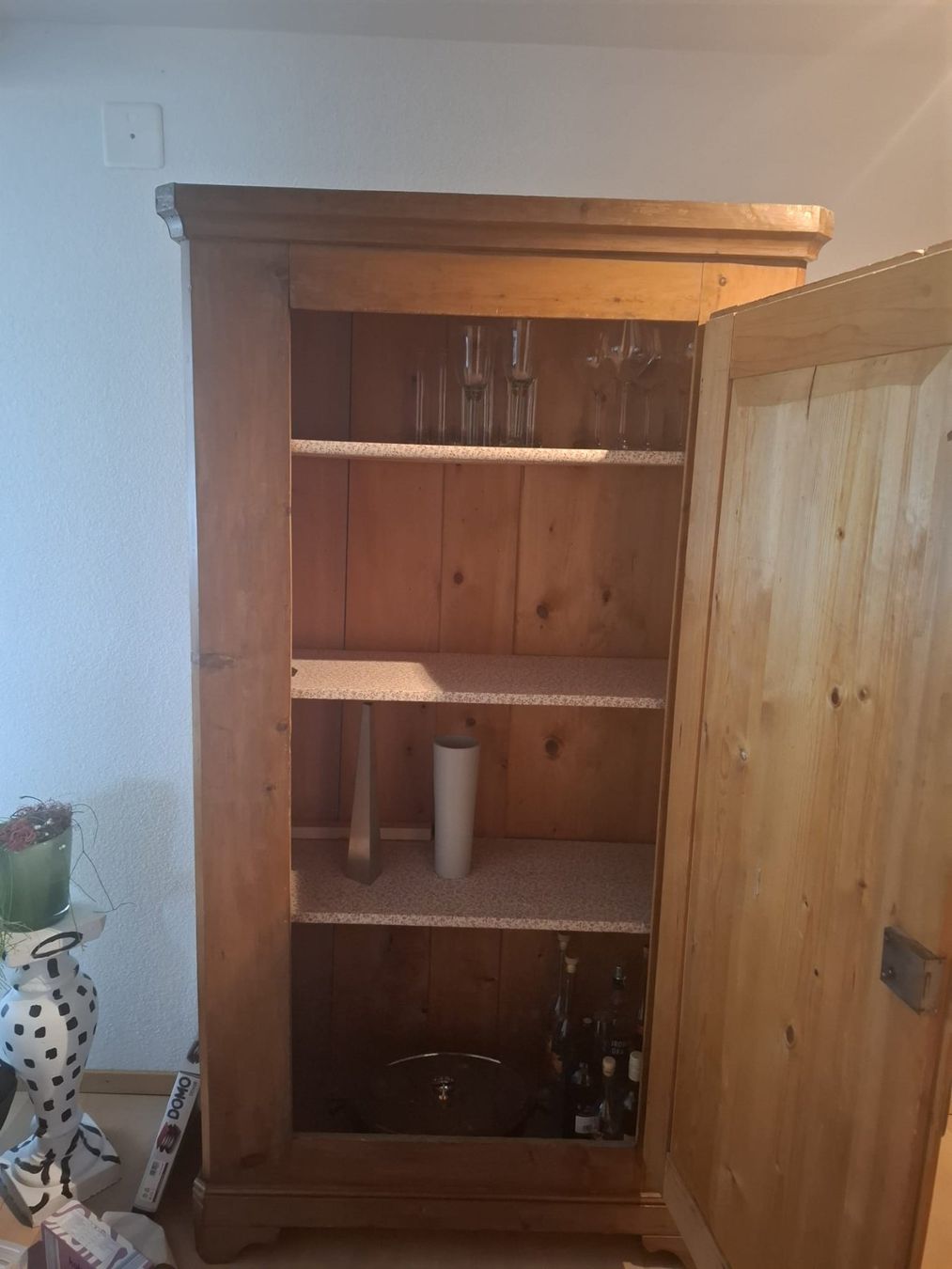 Armadi: Massiver Bauernschrank – Usato da Wilen/Sarnen venduto da juerg-durrer 4