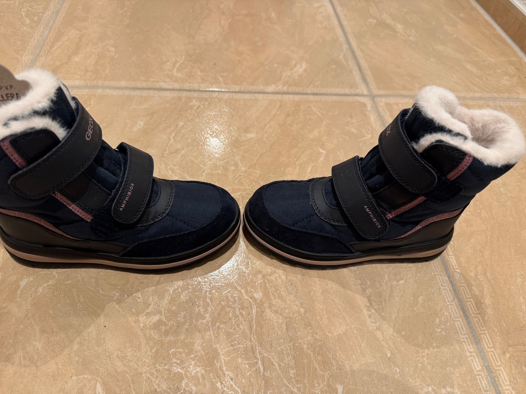 Geox Scarpe per ragazze: Geox neue warme Winterschuhe, 31 – Nuovo e nell'imballaggio originale da Klingnau venduto da Markus14 2