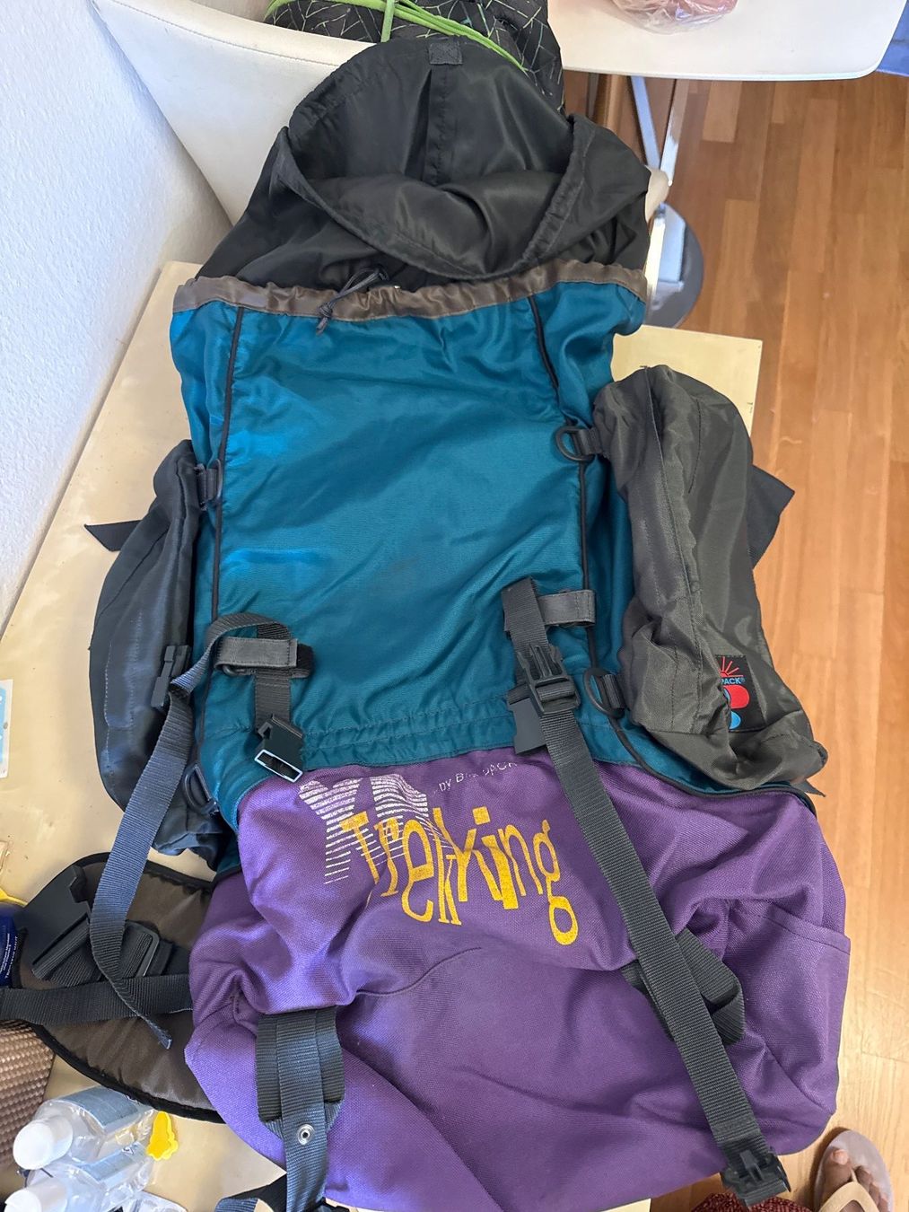 Zaini: Rucksack. Ca. 75. x. 40. cm.  Praktisch, Gross. – Usato da Zürich venduto da She10 2