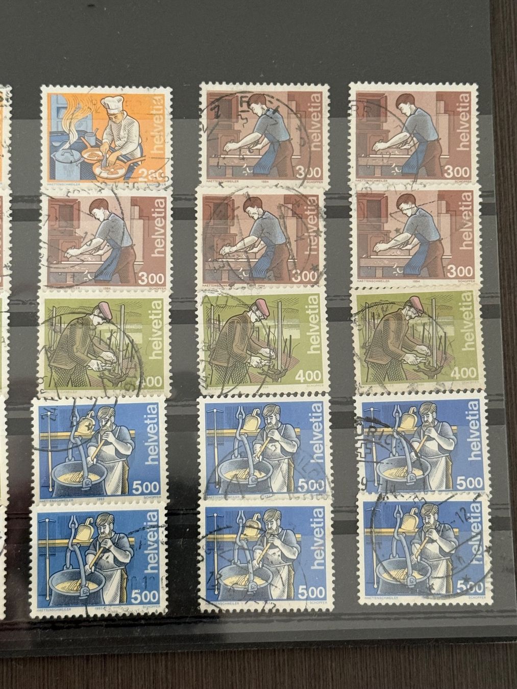 Tutti i francobolli: Lot 30 Stk. Briefmarken Schweiz Berufe – Usato da Brütten venduto da Hst1 2
