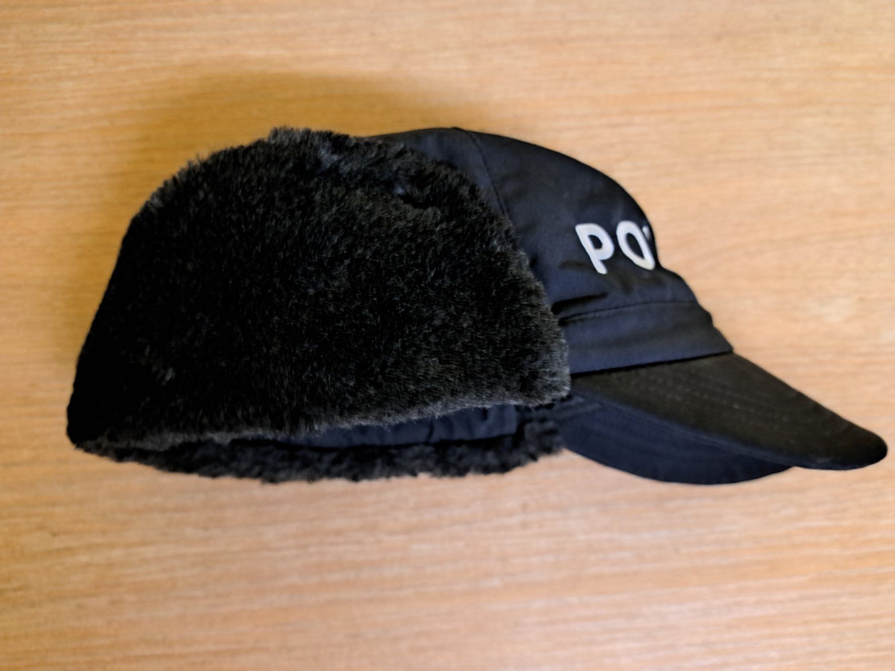 Chapeaux, bonnets & casquettes: Polizeimütze / Wintermütze – D'occasion à Bellikon par cebas23 3