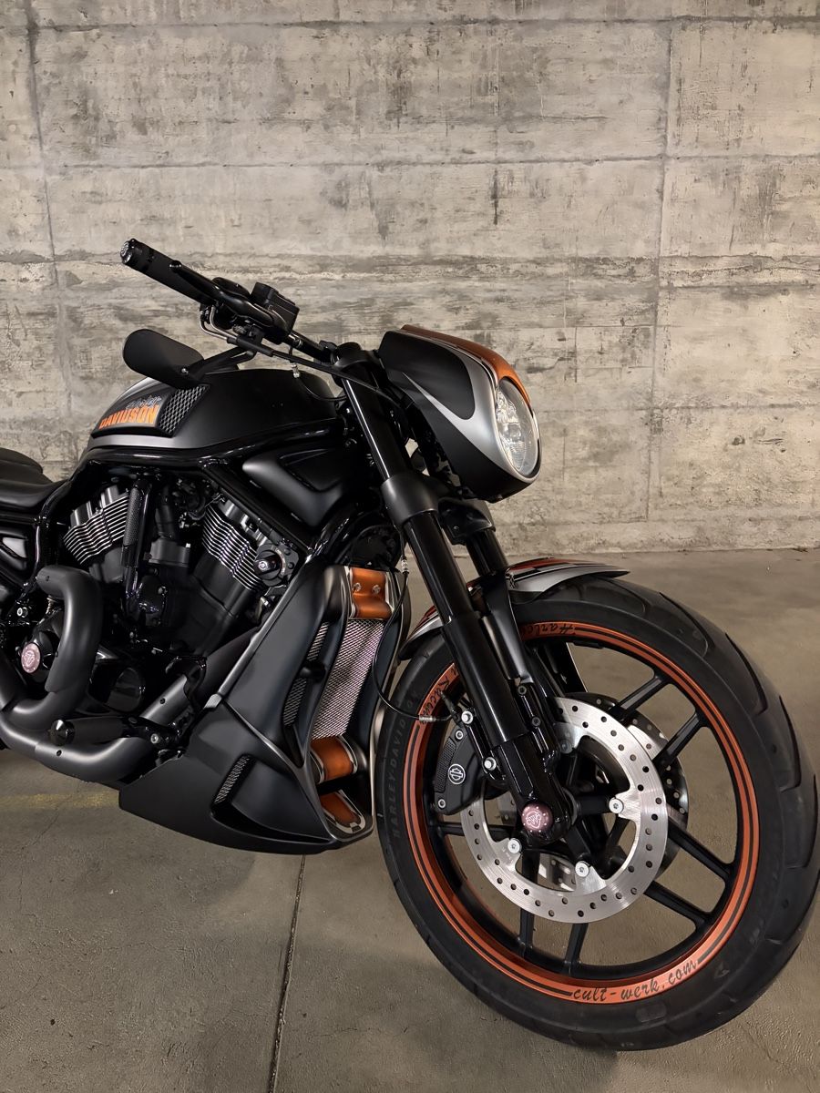 Harley-Davidson Chopper: Harley Davidson Night Rod – Usato da Zuchwil venduto da dor_m2xk 1