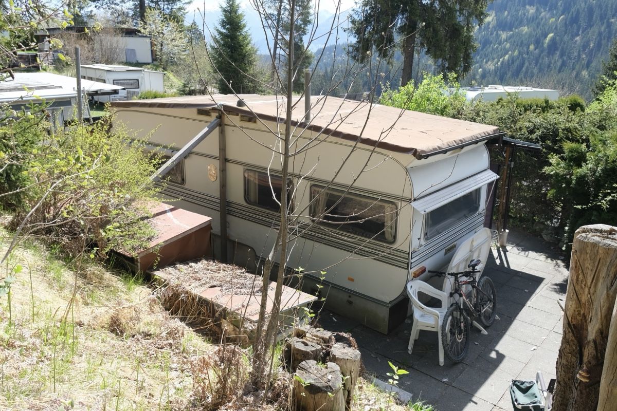 Mobilhome: Wohnwagen / Roulotte / Caravan Flims – Usato da Carona venduto da Nina007.