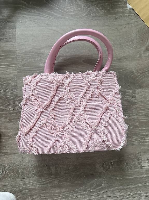 Borse da donna: Rosa Handtasche – Usato da Spreitenbach venduto da Sabrina.dc