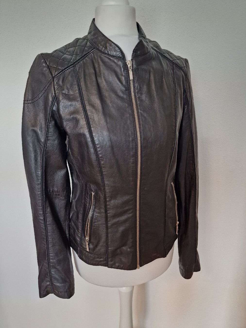 Giacche: neue JJBenson Lederjacke Gr. 36, Echtes Lammleder – Nuovo e nell'imballaggio originale da Kerns venduto da d_s_obwalden