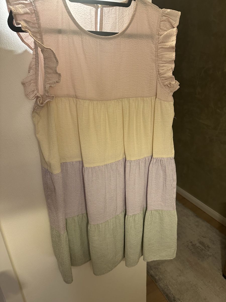 Shein Vestiti: Shein Sommerkleid Gr:M – Usato da Sevelen venduto da Stopglobal. 1