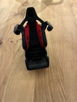 Universal Auto Handy Halterung Lüftung Rennsitz Carbon Optik