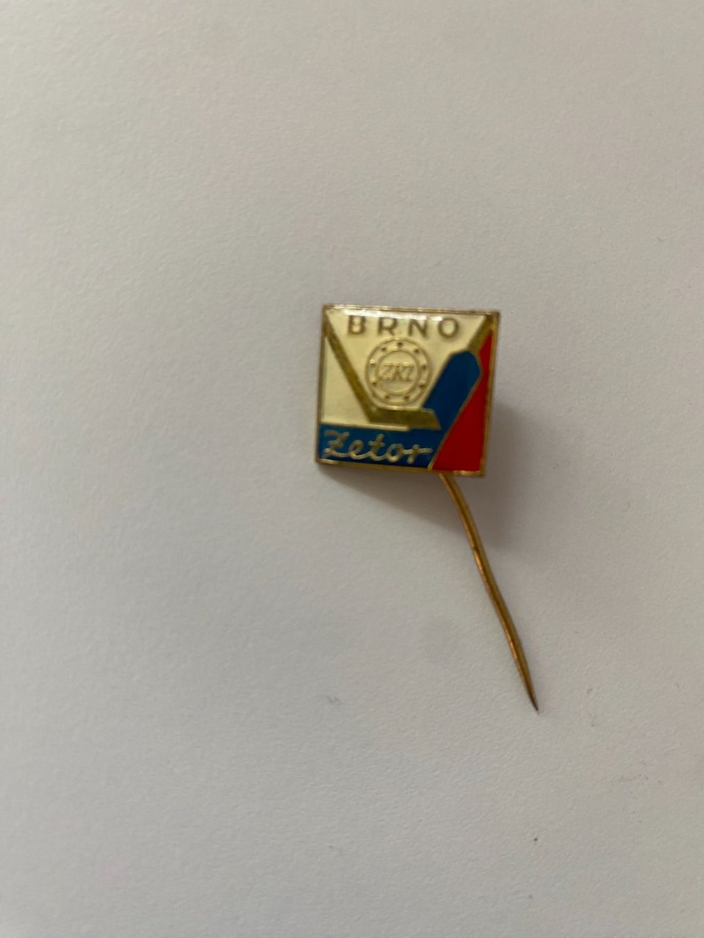 Placchette & Badge: Diverse Eishockey Anstecker, Vintage – Usato da Gümligen venduto da Vicky2 3