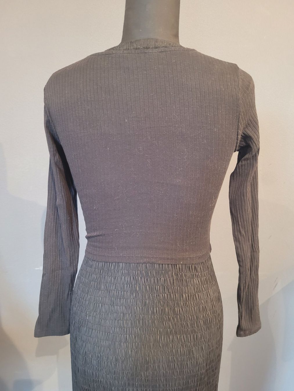 H&M Camicette, T-shirt & Top: H&M zwei Basic Longsleeves mit Spitze – Usato da Fahrni b. Thun venduto da zengis 2