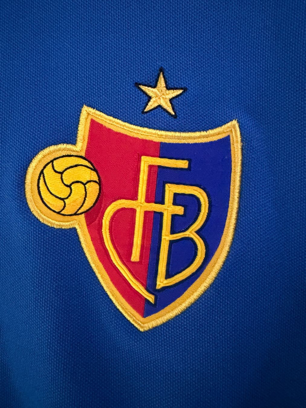 FC Basel Jacken: FC Basel Jacke, Top Zustand, Grösse S – Gebraucht aus Matzendorf von LitoRotBlau 3