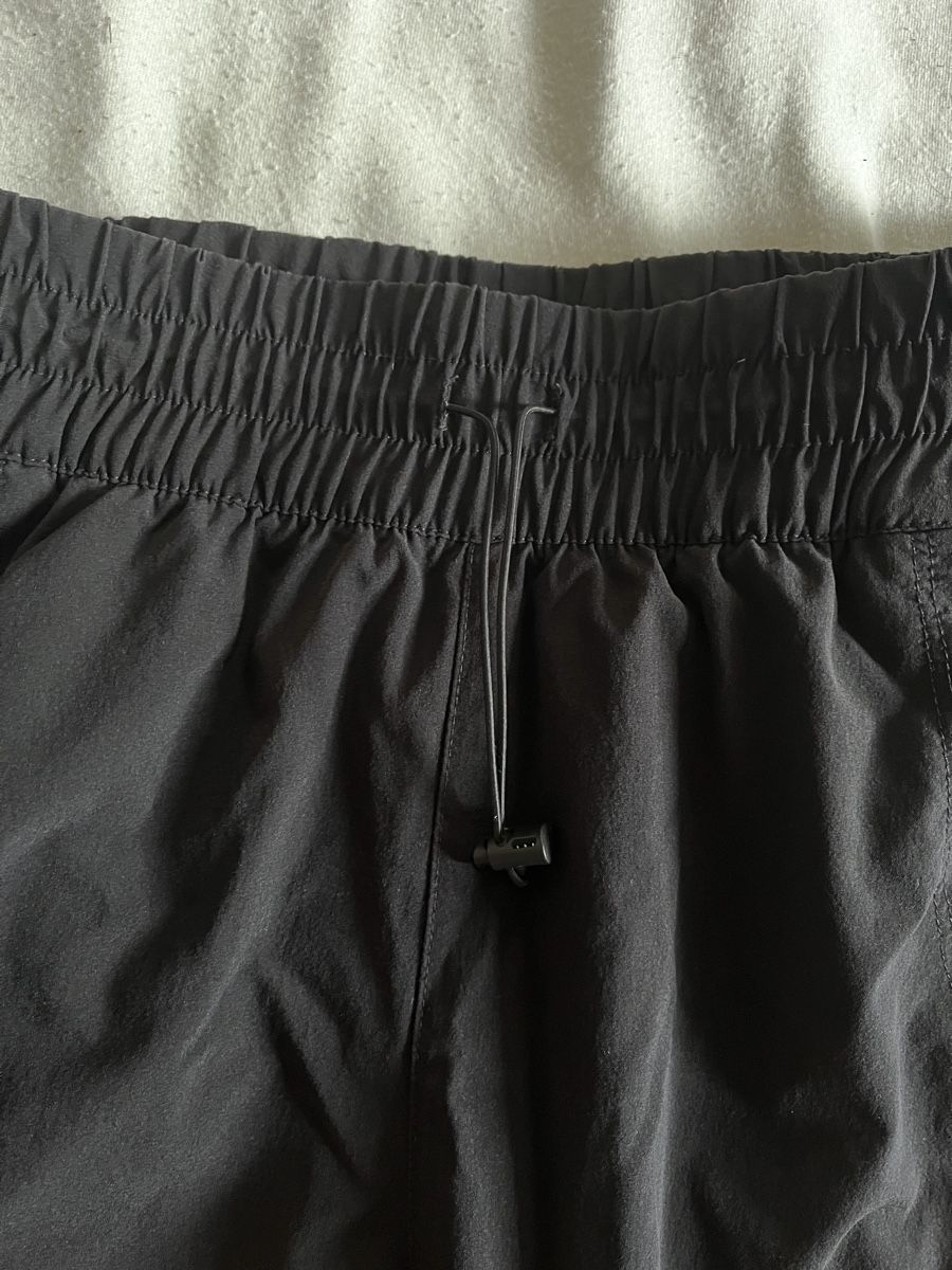 North Face Pantaloni: The North Face Shorts – Nuovo (secondo la descrizione) da Ogens venduto da lau_z665 1