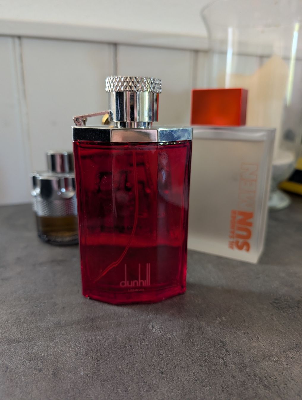 Profumi & Eau de Toilette: Parfum Lot – Usato da Zug venduto da mic_rq6z 4