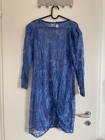 Spitzen Kleid