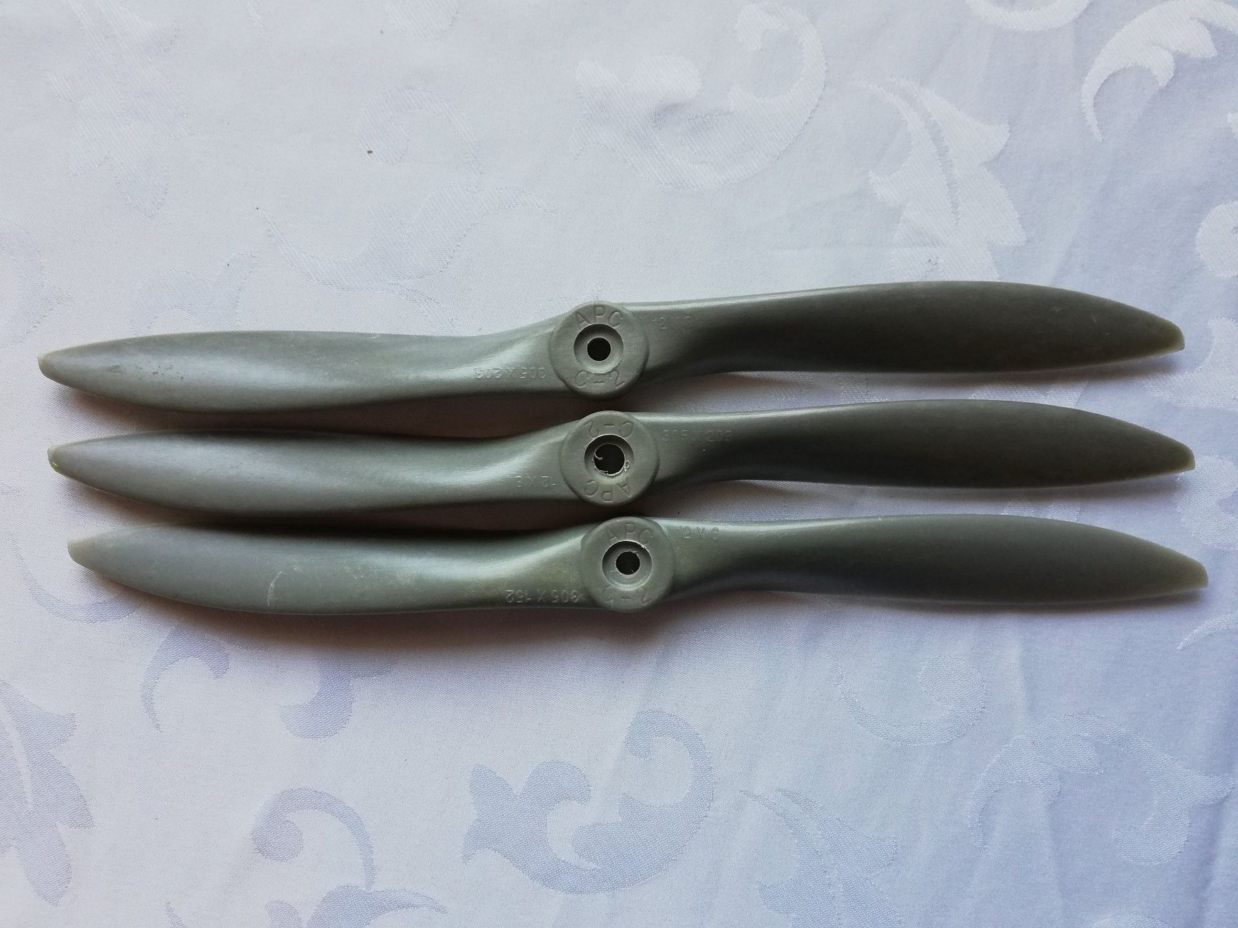 Modellismo RC: Div. Propeller 12 Zoll – Usato da Witterswil venduto da ushornet