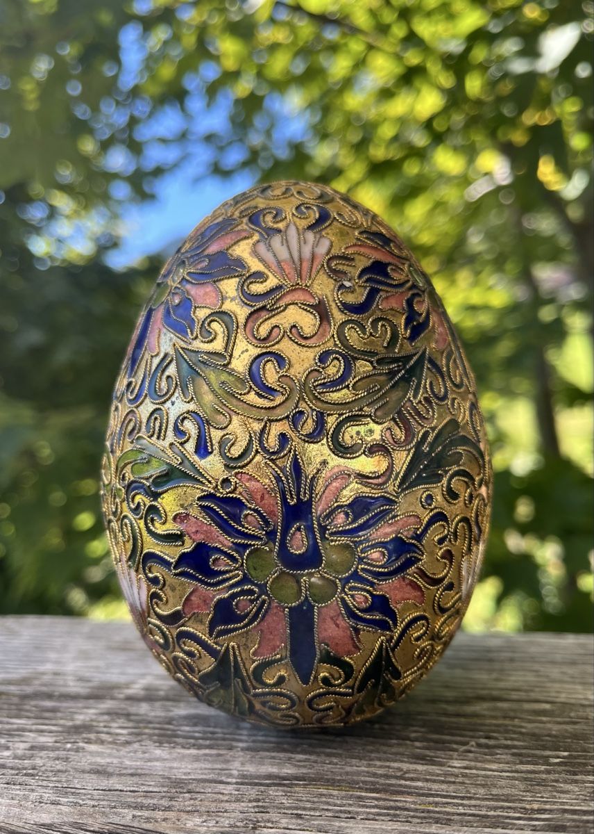 Sculture & Statue: Grosses Cloisonne Ei Emailmalerei – Usato da Wiesenberg venduto da swissantik 2