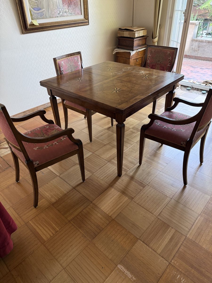 Tavoli: Table avec rallonge et 6 chaises style directoire – Usato da Clarens venduto da Gabi0062 1