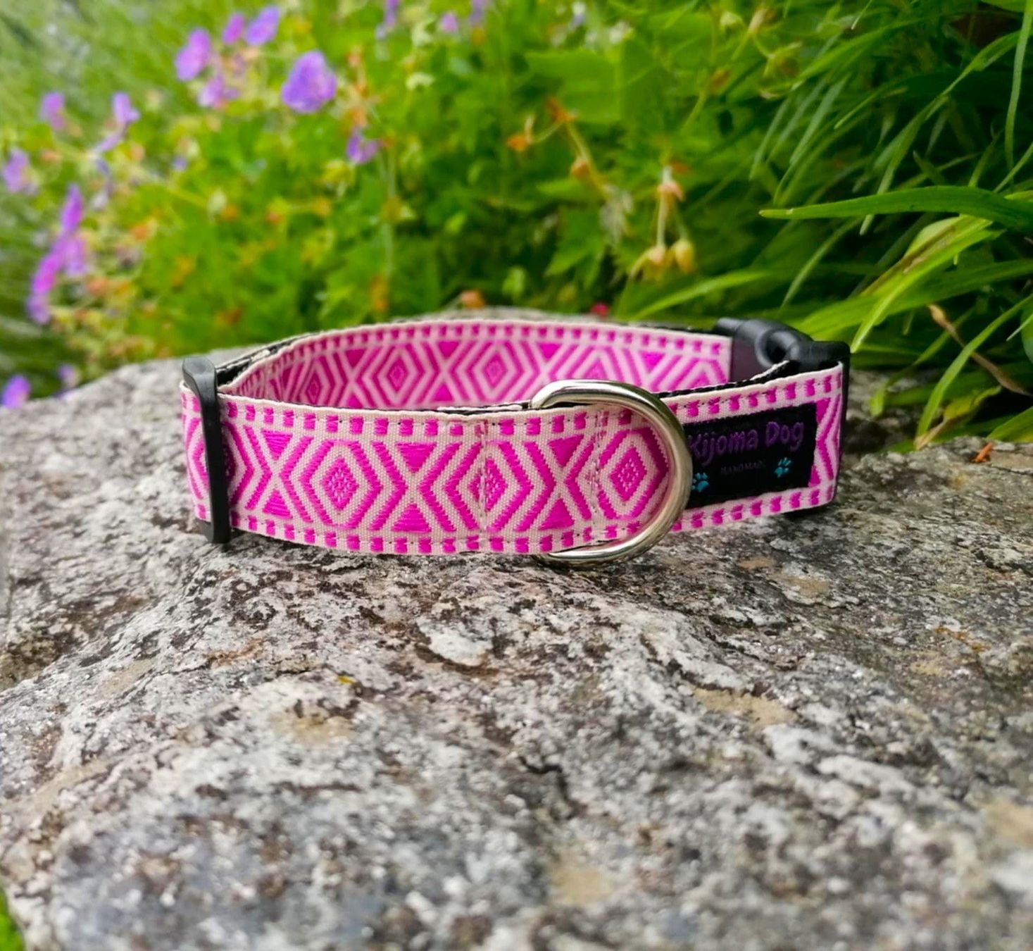 Guinzagli & Collari: Hundehalsband 2.5cm "Vicky" handgemacht – Nuovo e nell'imballaggio originale da Grenchen venduto da KijomaDog