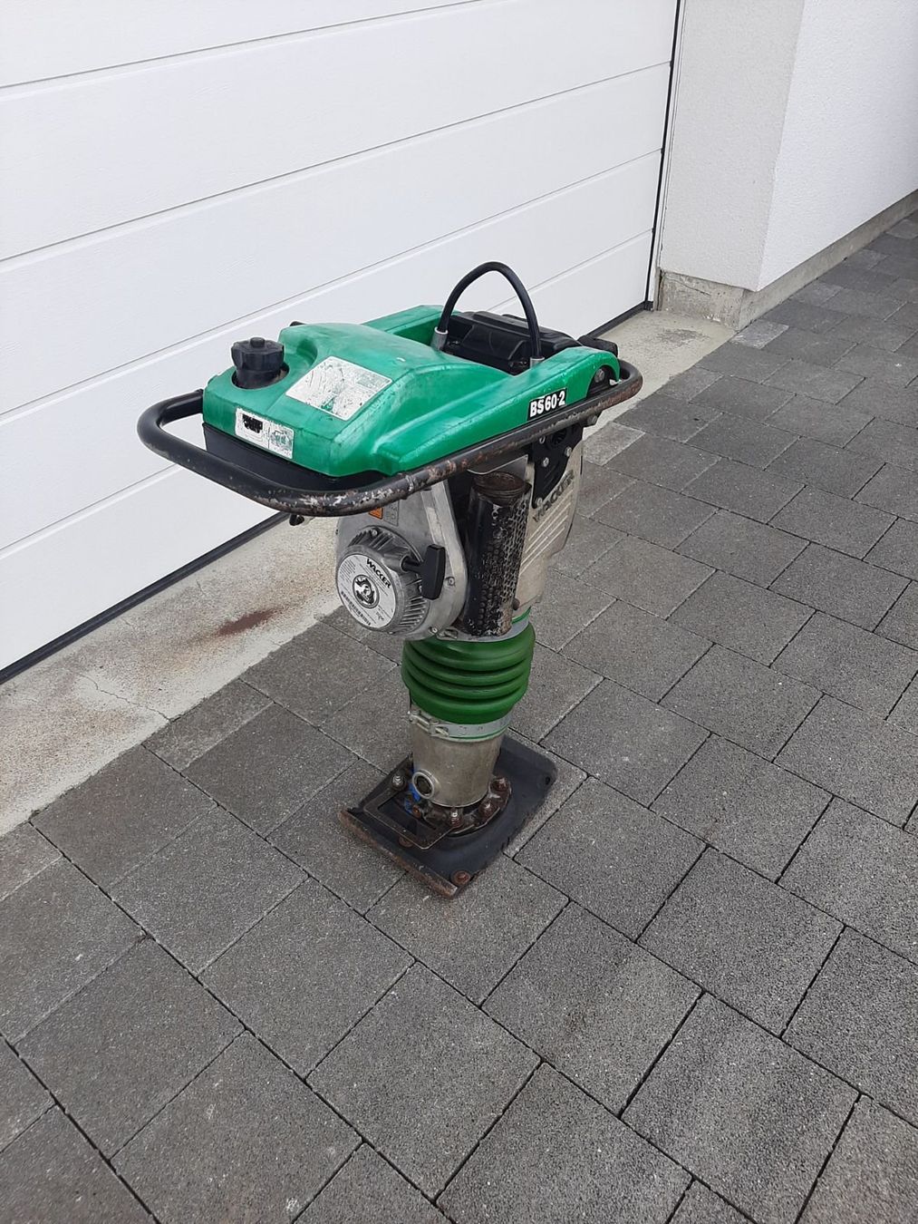 Wacker Neuson Toutes les machines: Grabenstampfer Rammer Wacker Neuson – D'occasion à Rain par Kleinmoto 2