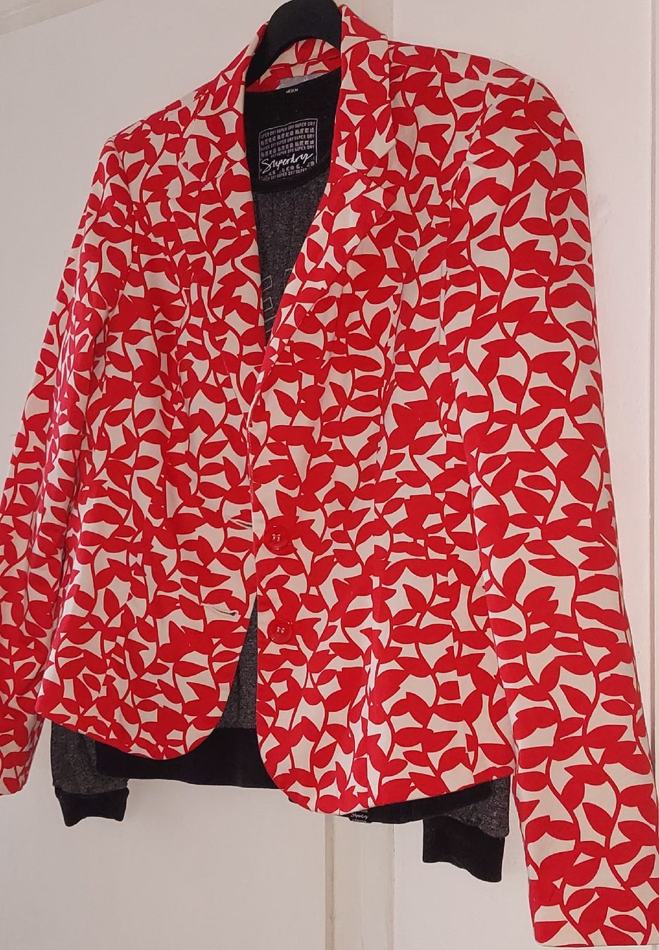 Superdry Lotti di vestiti: SET PULLOVER SUPERDRY M + veste offerte comme sur photo – Usato da Orpund venduto da Biennerome 6