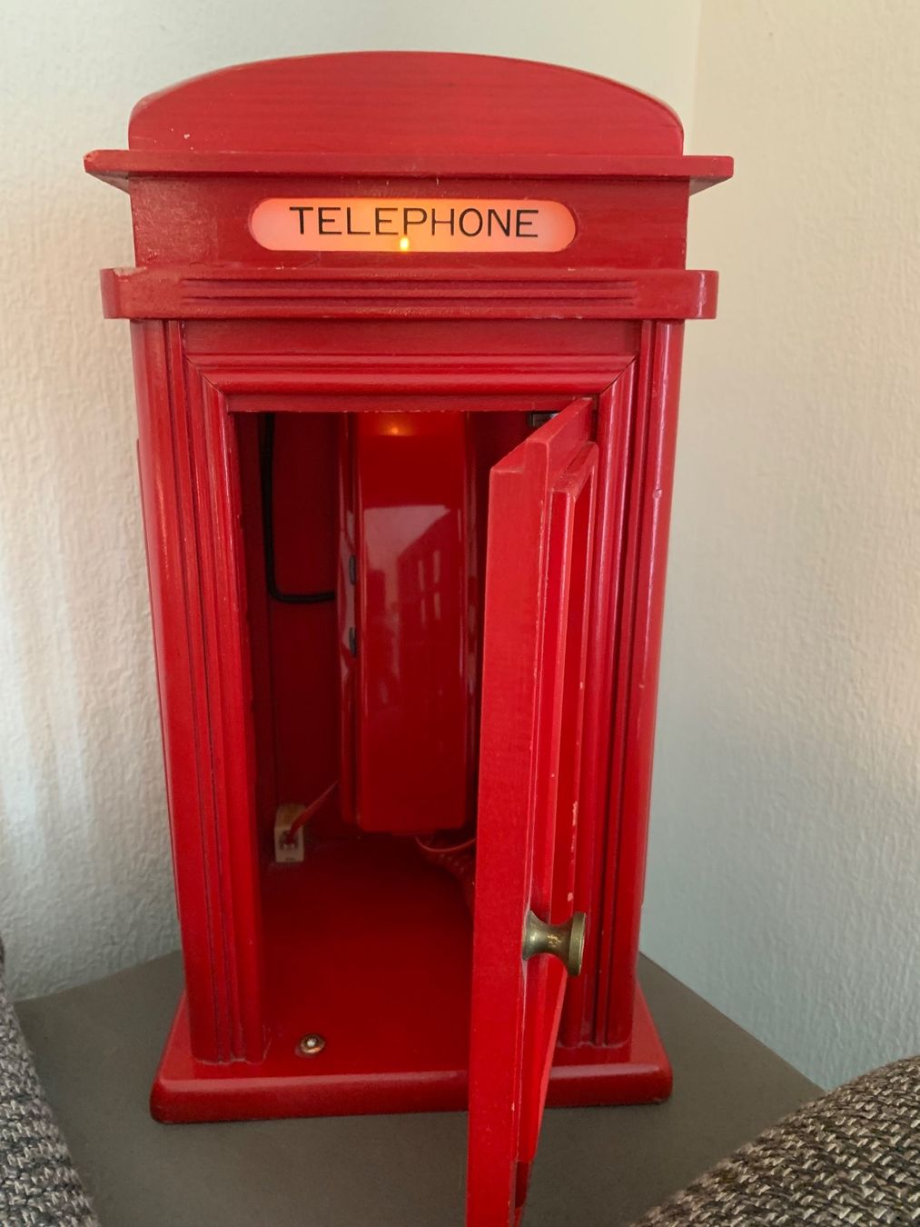 Telefoni: Téléphone décoratif cabine anglaise – Usato da Renens VD venduto da AS2COEUR 4