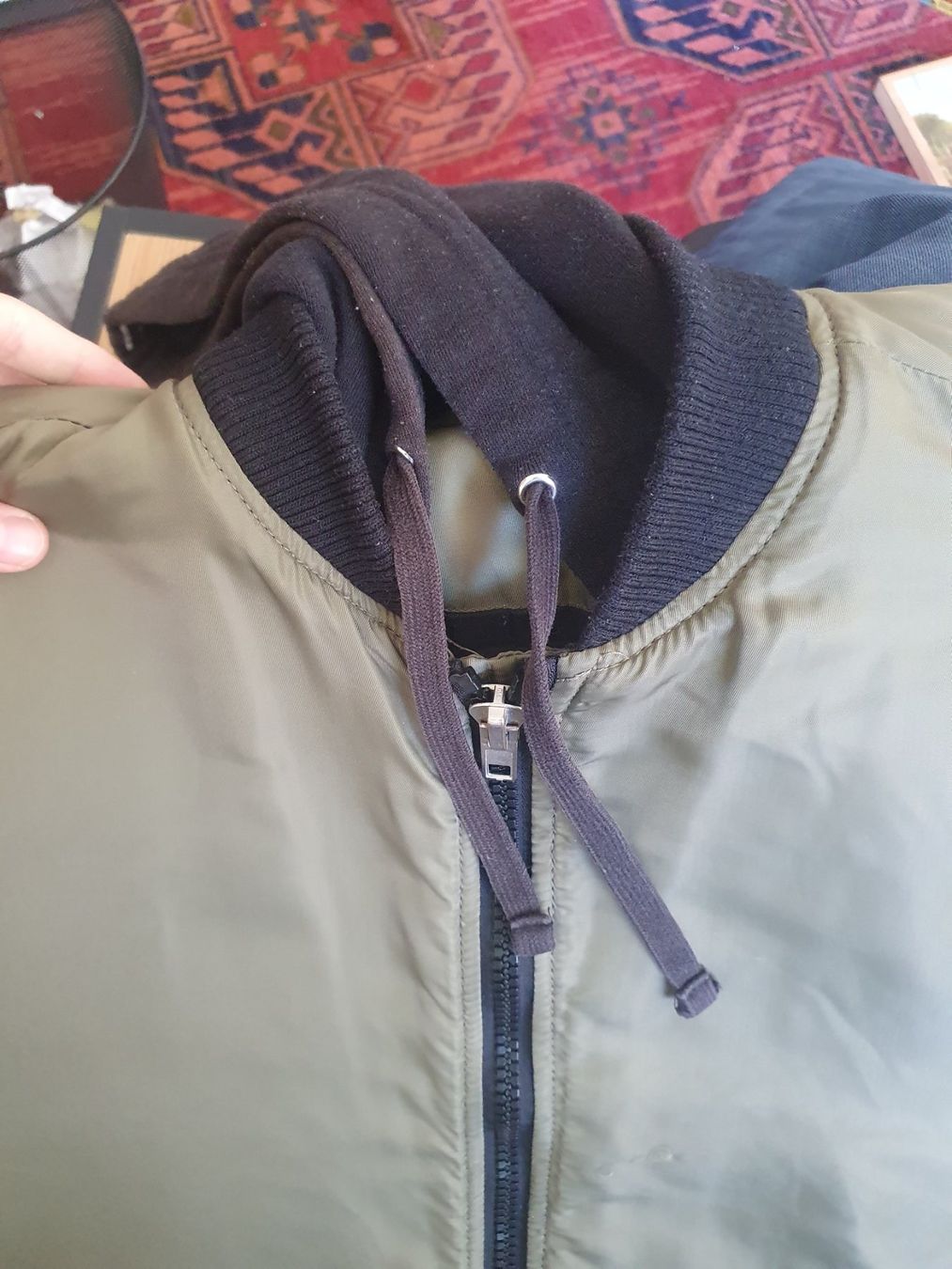 H&M Giacche: Bomberjacke H&M olive – Usato da Bern venduto da NilsMosi 5