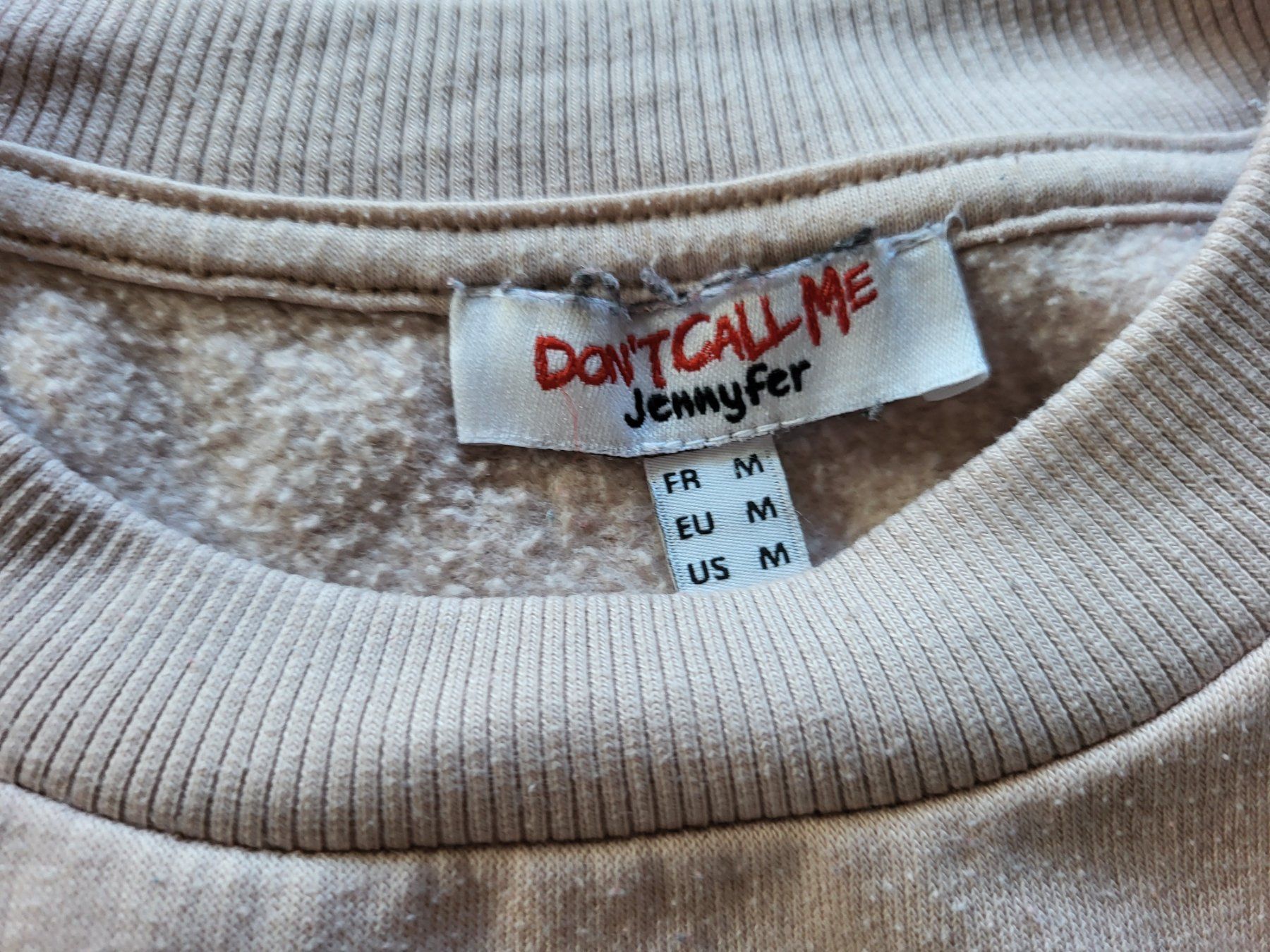 Maglioni & Felpe: Pull rose Don't Call Me Jennifer, papillon, M – Usato da Courroux venduto da Belleange 1