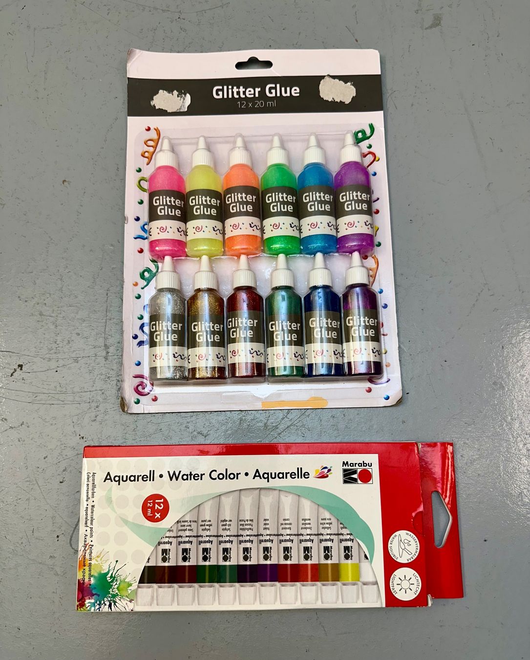 Colori: AQUARELL & GLITTERFARBEN AB 1.-!!! – Usato da Zürich venduto da NIKI777
