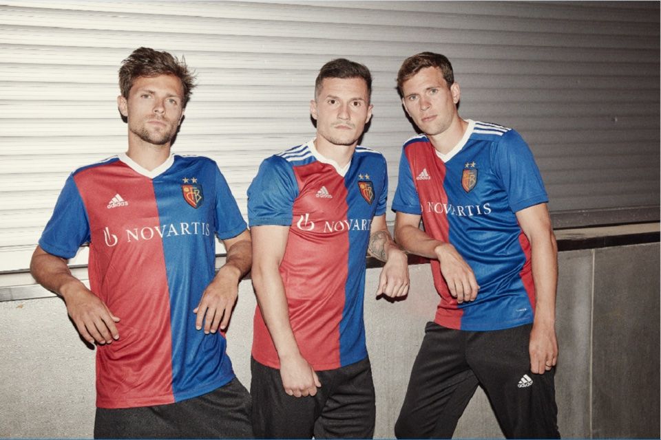 Adidas Canottiere & Pantaloni: FC BASEL 18/19 TRIKOT L – Usato da Lüchingen venduto da Jersey_Time 4