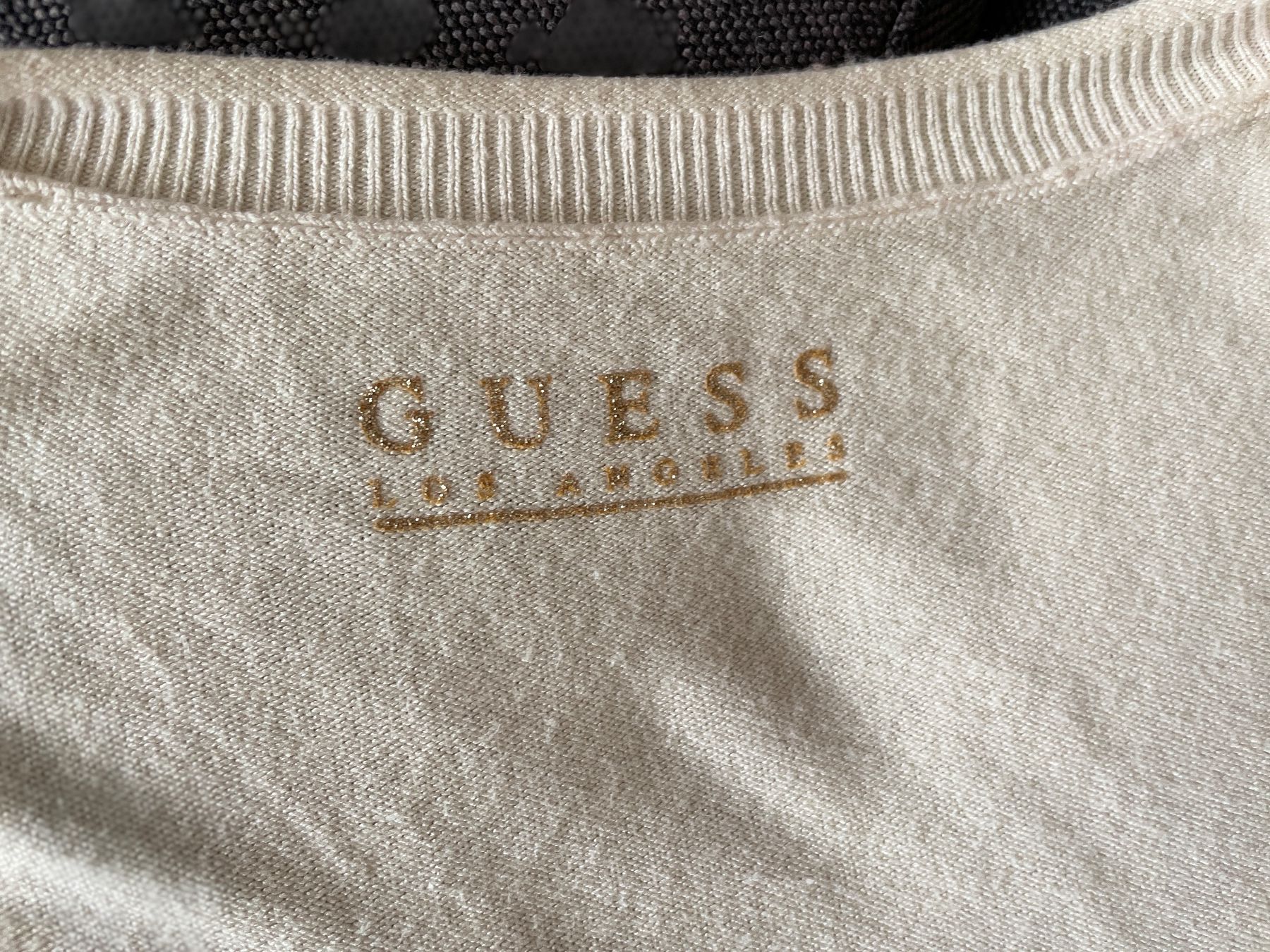 Guess Pullover & Sweatshirts: Guess Pullover mit Pailletten, Gr. M, Top Zustand! – Gebraucht aus Birsfelden von Nic21 5