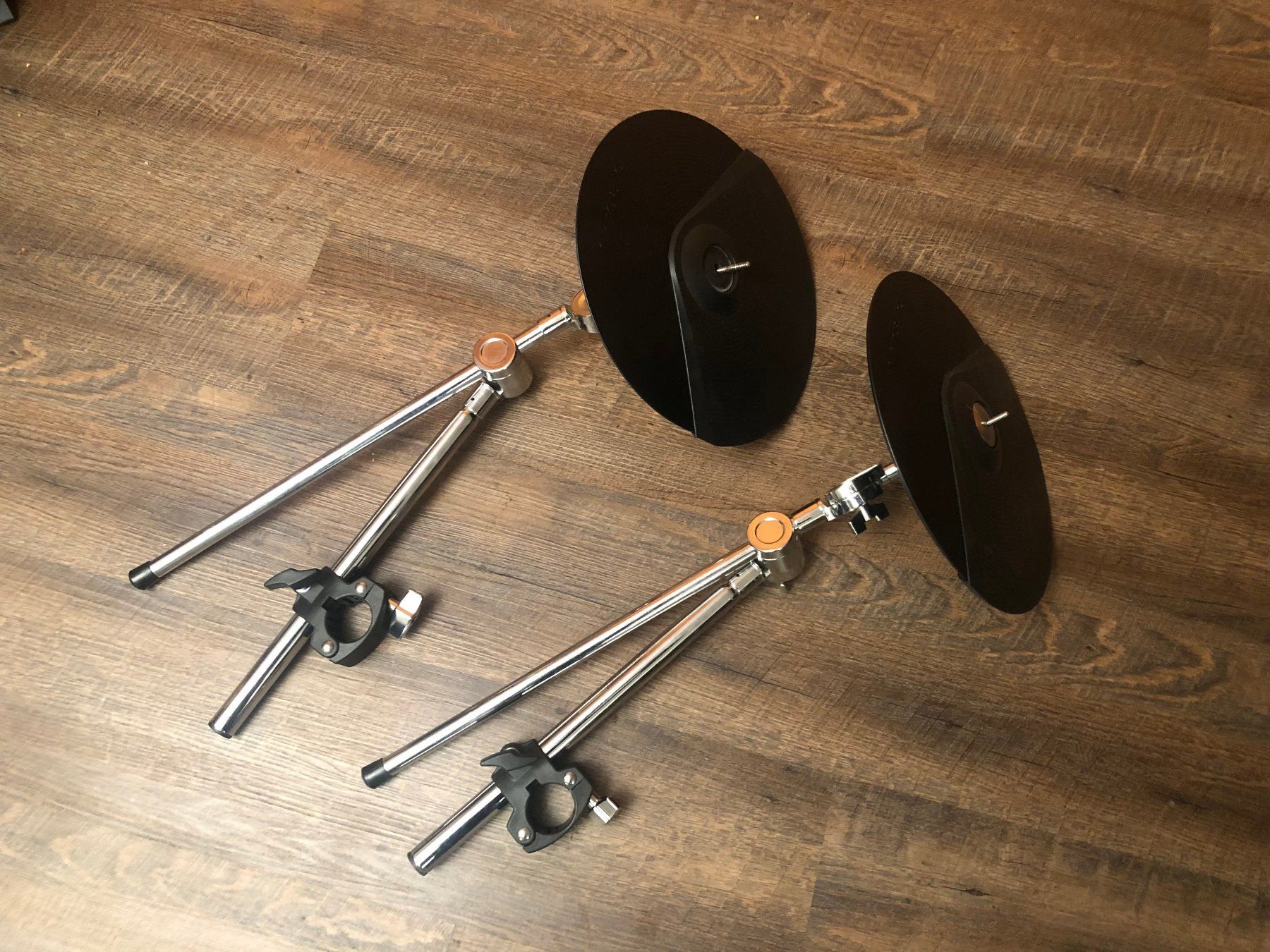 Roland Strumenti musicali: Roland Crash CY 8 Pads mit Hardware – Usato da Birrhard venduto da